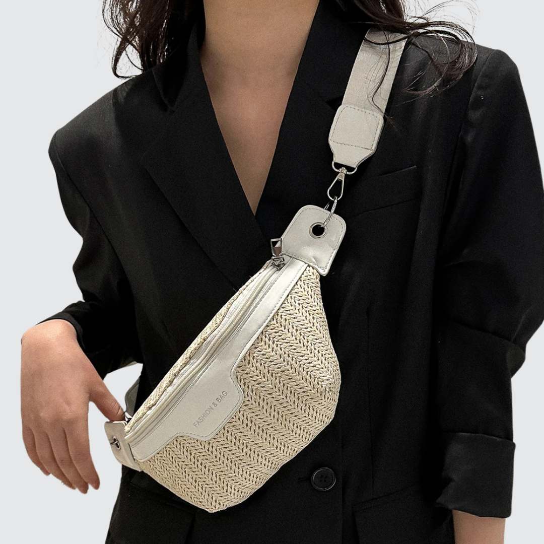 style estival avec sac en paille