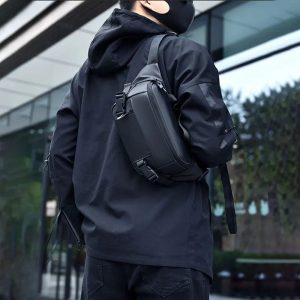 accessoire techwear élégant