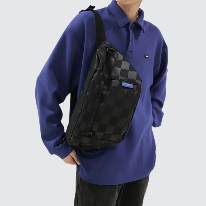 accessoire chic avec motif damier