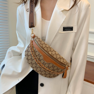 sac banane univers monogramme