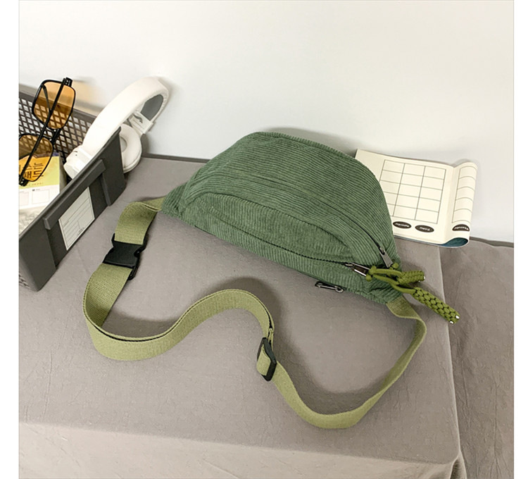 Sac banane femme tendance vert – Image 3