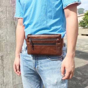 accessoire élégant en cuir lisse
