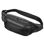 Sac banane homme en cuir tendance porté en plein air