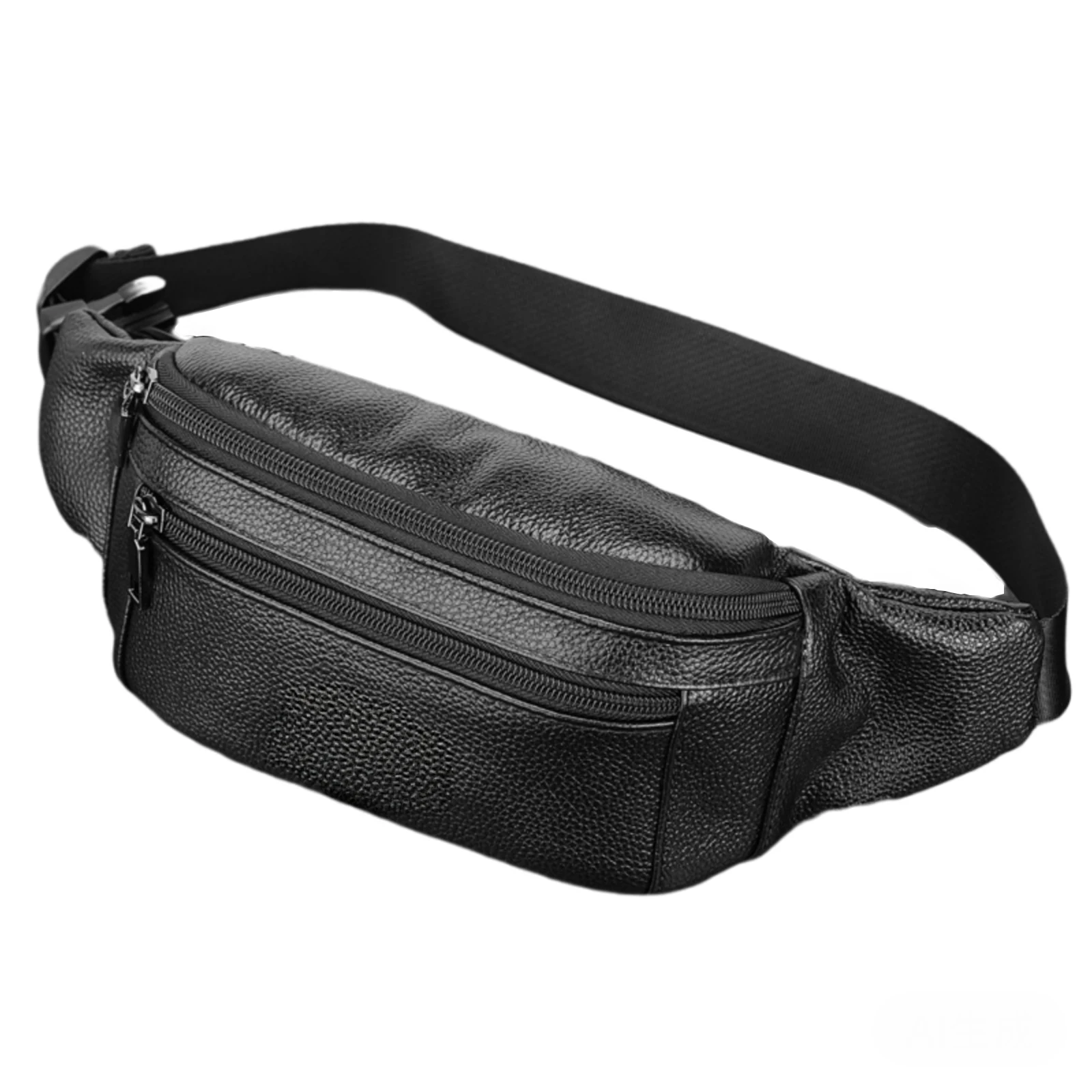 Sac banane homme en cuir tendance porté en plein air