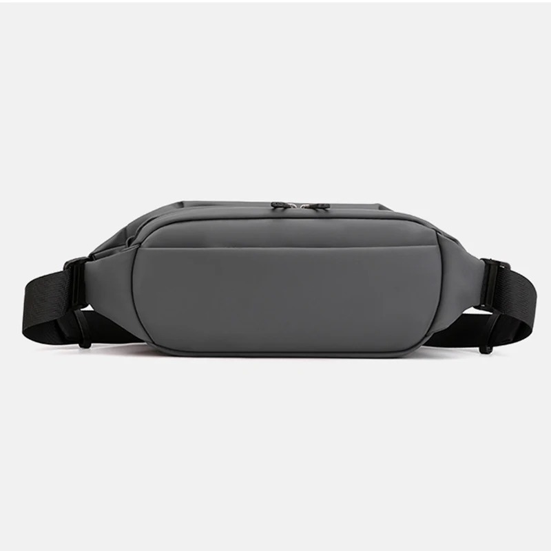 Vue de face du sac banane sport chic pour activité sportive