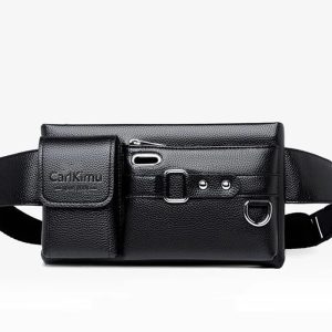 Détail du cuir élégant sur sac banane homme tendance