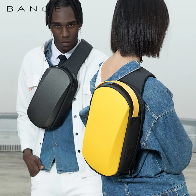 accessoire tendance sac de poitrine