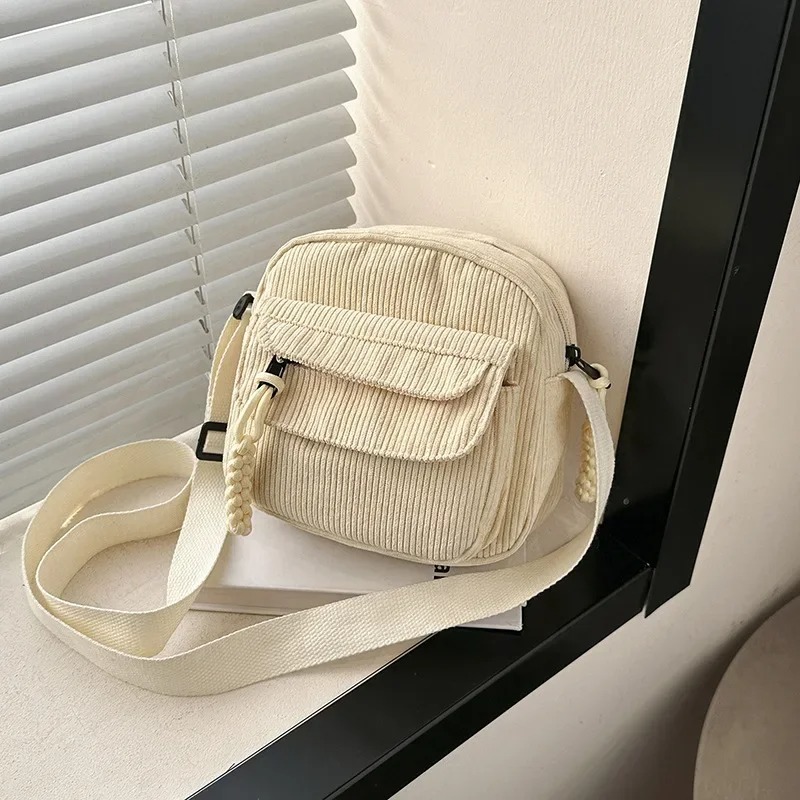 sac banane univers en velours côtelé