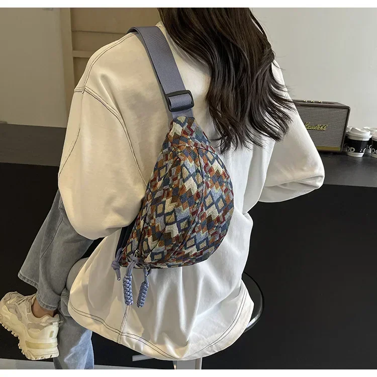 sac banane univers et pratique en velours côtelé Bohemia