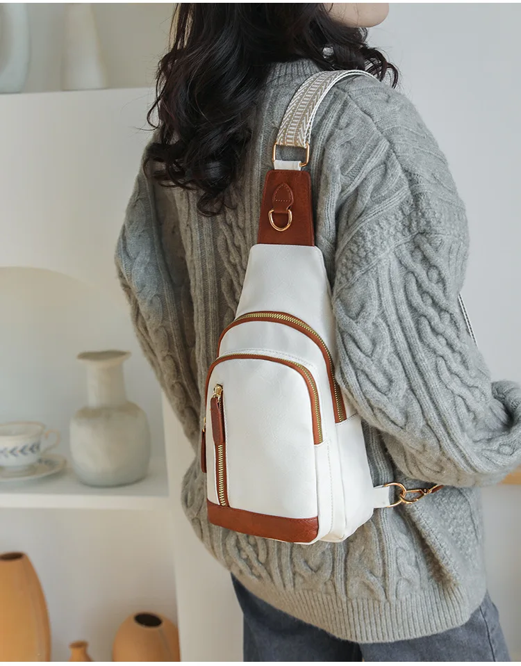 sac de poitrine avec doublure polyester